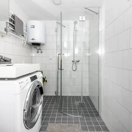 Stylish And Full Equip Studio For A Perfect Daire Göteborg