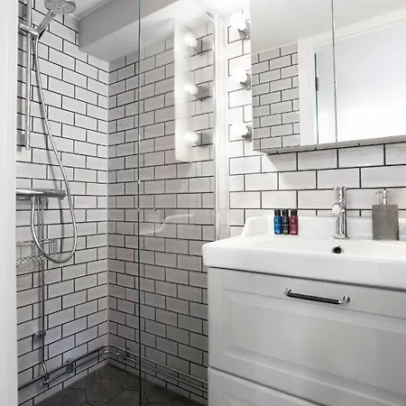 Wow, Foereningsgatan 9 Апарт-отель Гётеборг