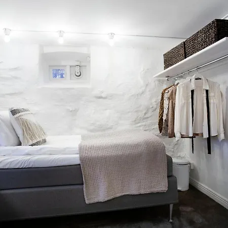 Wow, Foereningsgatan 9 גטבורג