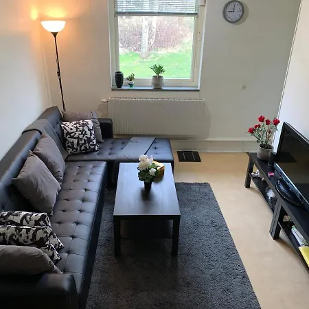 Garden View _ Studio & Kitchen Apartment Gothenburg