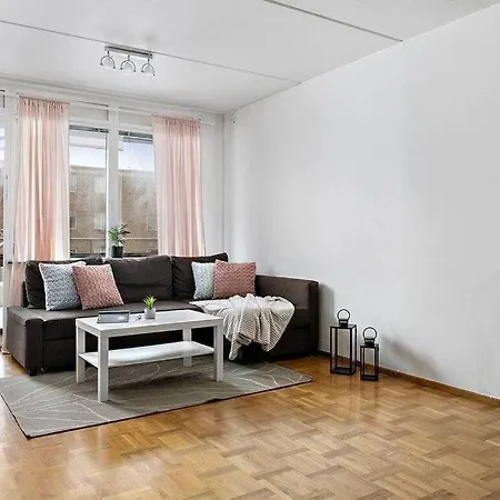 Cozy And Nice 75 Sqm Near Nature & City Гётеборг