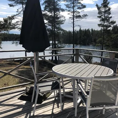 Holiday home Bjoersjoedal House's *