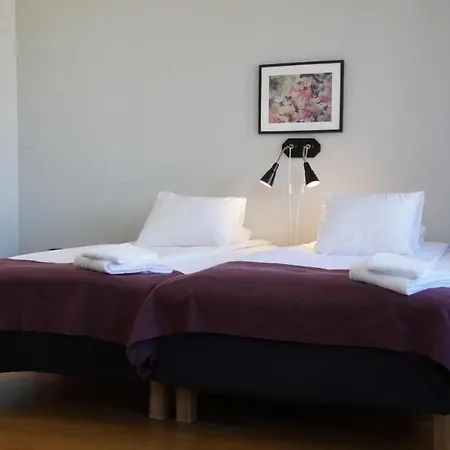 Le Mat Bed & Breakfast 2*