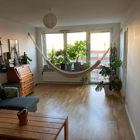 Rum i privatbostad Cozy In Hip Central Area *