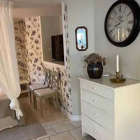 Room With Separate Entrance, Kitchen! * Göteborg