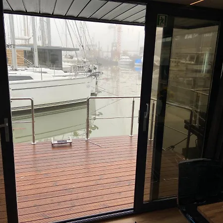 La Mare Botel 3*