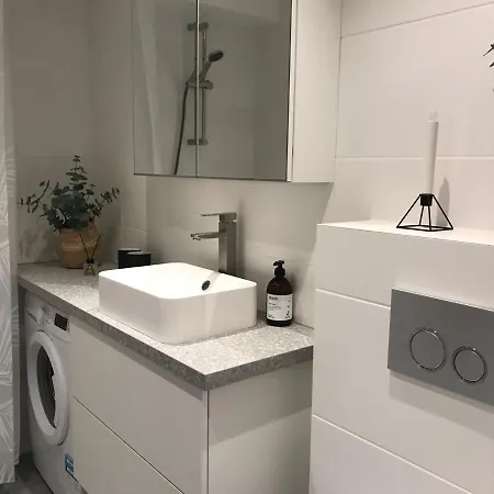 Lejlighed Mysig Studiolaegenhet I Vaestra Göteborg