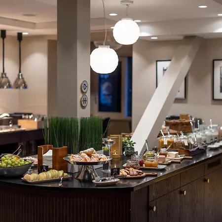 Thon Partner Dockyard