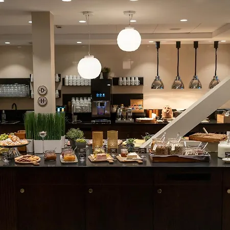 Thon Partner Dockyard