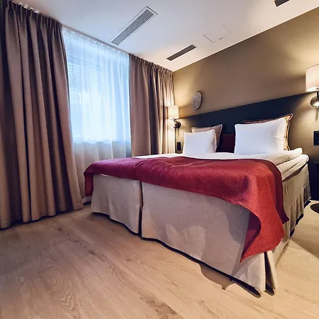 Mektagonen 4*