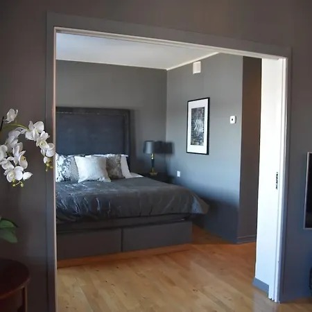 Hotel Quality Waterfront 4*