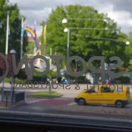 Spoton & Sportsbar *