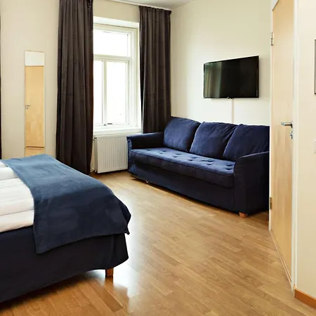 Center - Sure By Western Hotell 3*