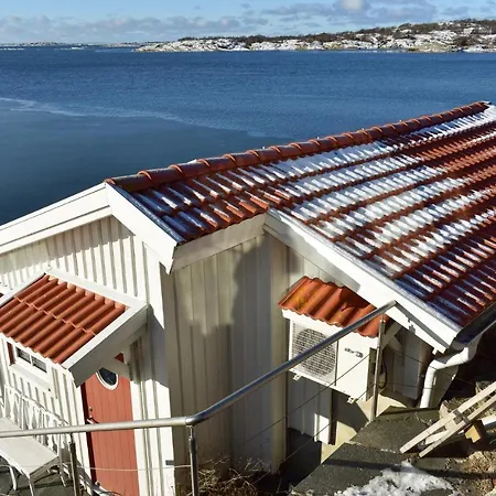 Stunning In Torslanda With Jacuzzi, Sauna And Wifi Holiday home