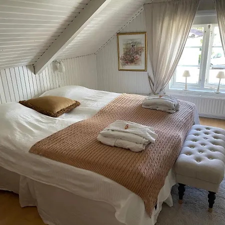 Pia's House Villa