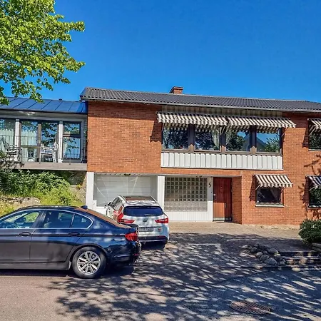 Nice In Västra Frölunda With Wifi&3 Bedrooms *