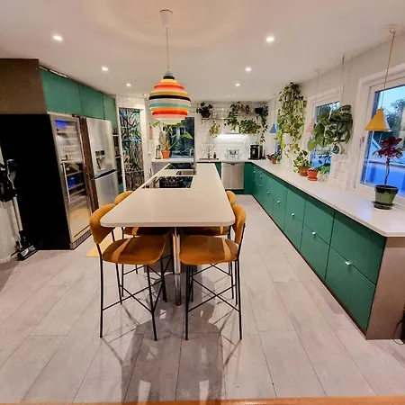 Nyrenoverad Stor 15 Mintuer Fran Centrum *