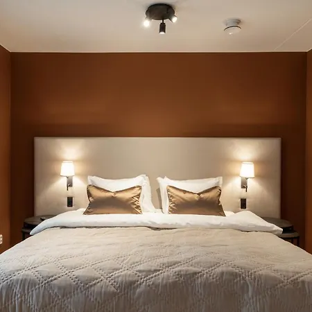 Live And Ekmanska Aparthotel *