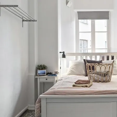 Ow, By A&j - Familj & Bilen & Hunden - Liseberg & Avenyn! Bed & Breakfast