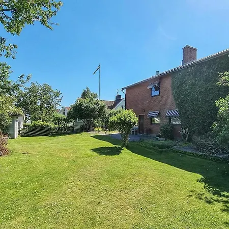 Nice In Västra Frölunda With Wifi&3 Bedrooms * Göteborg