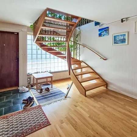 Nice In Västra Frölunda With Wifi&3 Bedrooms