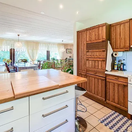 Nice In Västra Frölunda With Wifi&3 Bedrooms