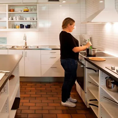 Kvibergs Vandrarhem - Hostel * Gothenburg