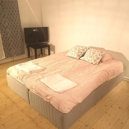 Apartmán Cozy Flat At Biking Distance From Centre *