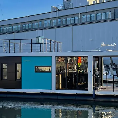 La Mare Botel 3*