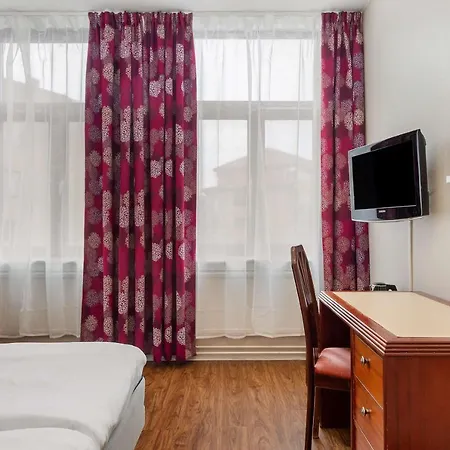Hotel Western Tidbloms 3*