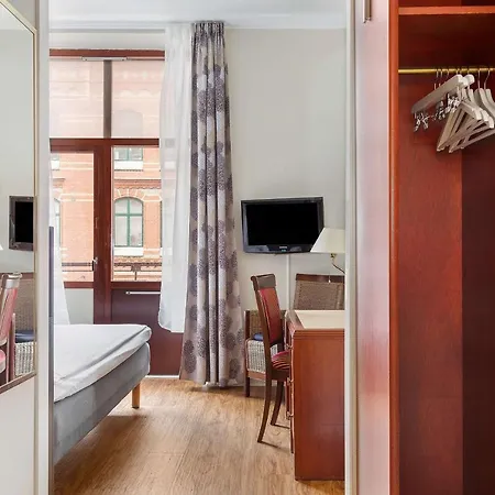 Western Tidbloms Hotel 3*