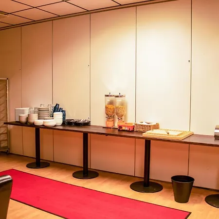 Euroway Hotel 3*