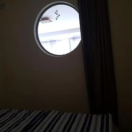 Cozy In Majorna Διαμέρισμα *