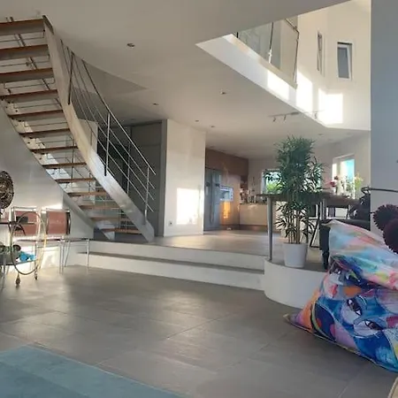 ヴィラ Modern Stor Naera Havet Och 10 Min *