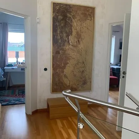 Modern Stor Naera Havet Och 10 Min Göteborg