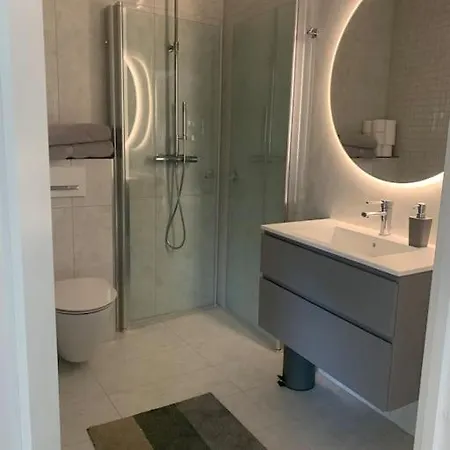 Modern Stor Naera Havet Och 10 Min Gothenburg