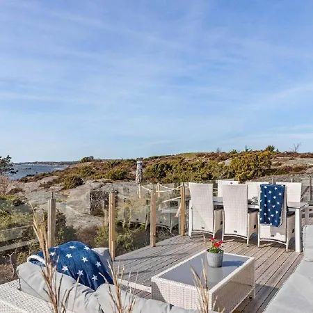 Holiday home Holiday Vaestra Froelunda *