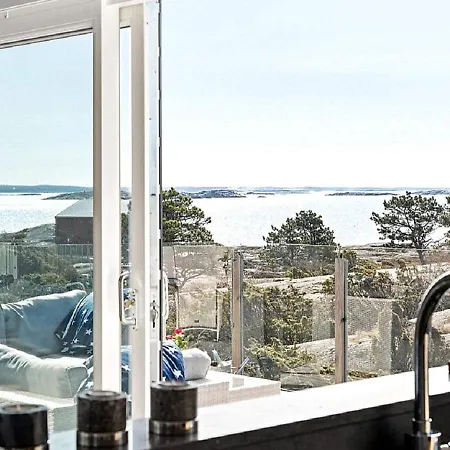 Holiday Vaestra Froelunda Holiday home Gothenburg