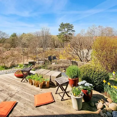 2 Bedroom Beautiful In Tatil Evi *