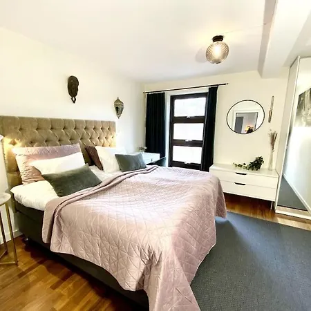 Aekta Studio 4