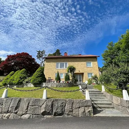 Grand With Great Location! Gotemburgo