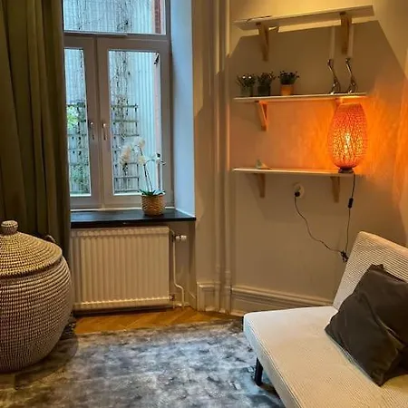 Modern 106m², 30 Sec Walk From Station! Appartamento *