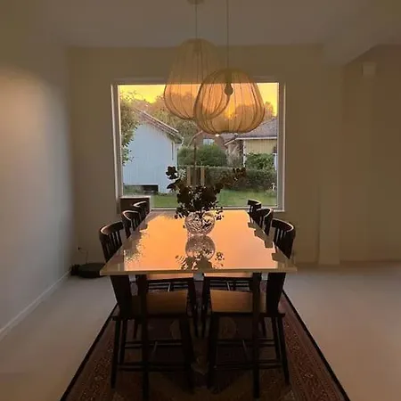 别墅 Naera Och Stan