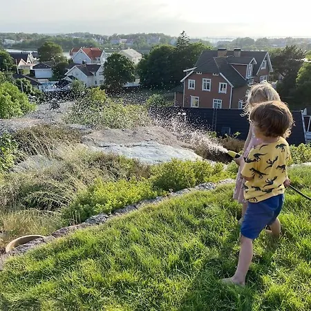 Familjevanligt Hus - Havsutsikt