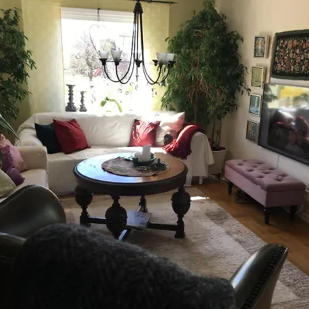 Bo Naera Och City. * גטבורג