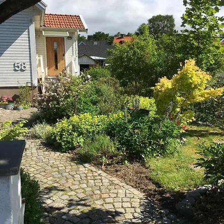 Bo Naera Och City. Gothenburg