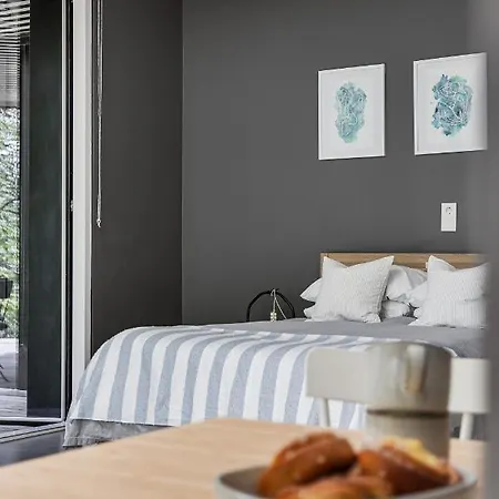 Style Meets Location In Apartman