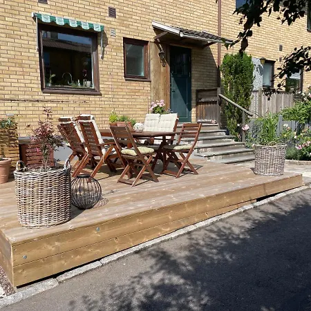 The Yellow Townhouse Göteborg