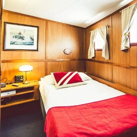 Båthotell Barken Viking