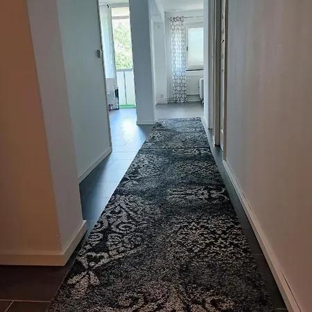 Comfy Getaway Spot Apartment *